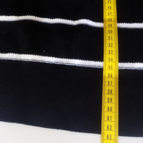 Round neck women's sweat-shirt excellent condition size L - Picture 4 of 7